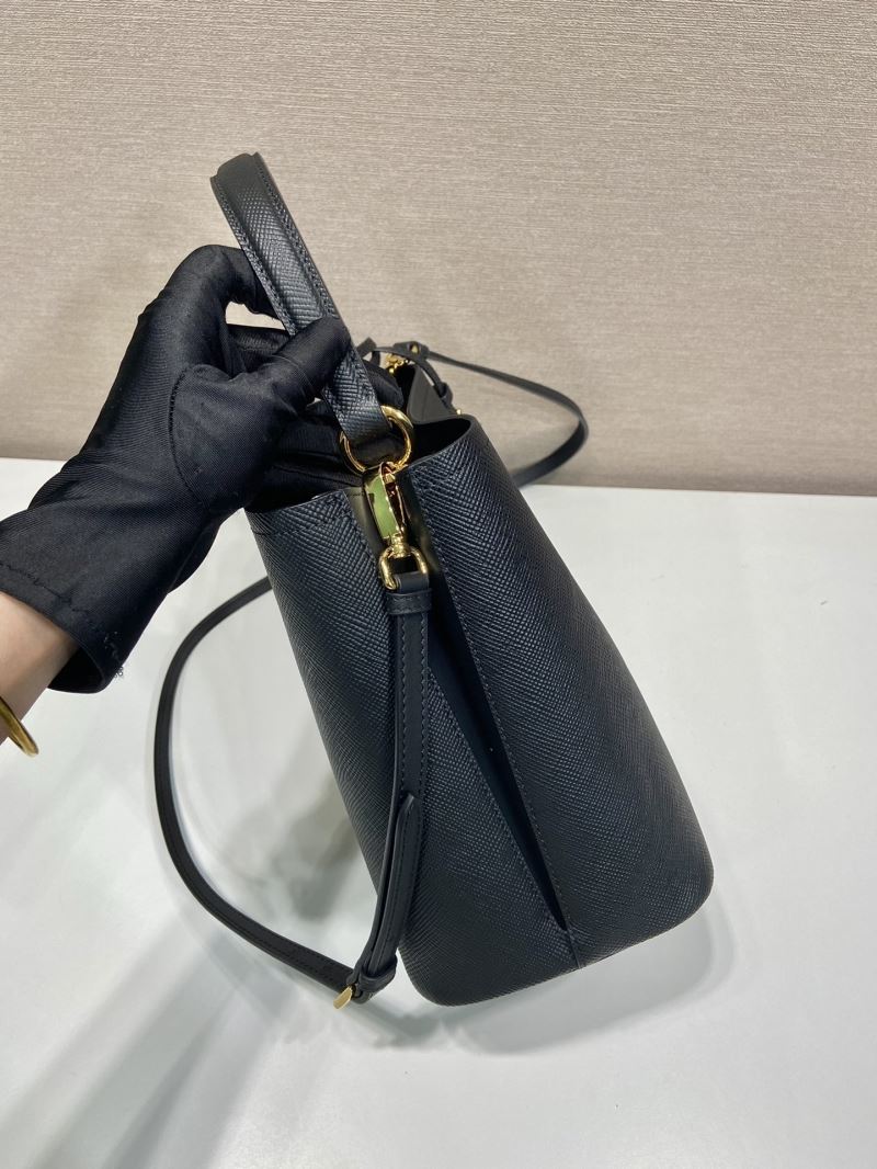Pra*a top handle bags